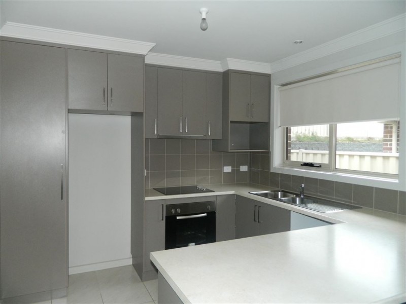 3/6 Rowena Court, Devonport TAS 7310