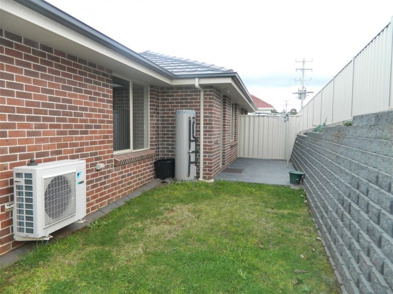 3/6 Rowena Court, Devonport TAS 7310