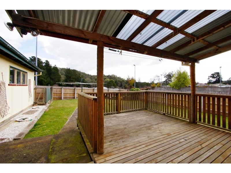 16 Torquay Road, Latrobe TAS 7307