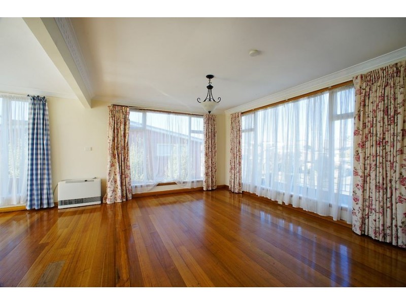 12 McBride Street, Devonport TAS 7310