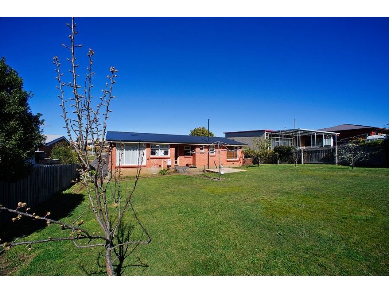 12 McBride Street, Devonport TAS 7310