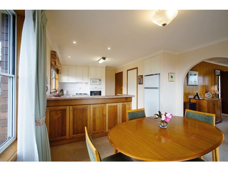 51 Lyons Avenue, Miandetta TAS 7310