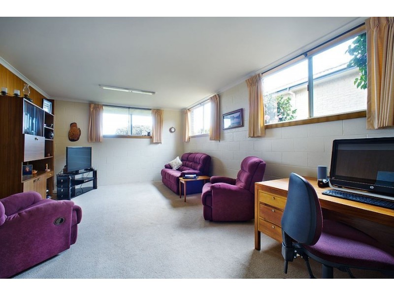 51 Lyons Avenue, Miandetta TAS 7310
