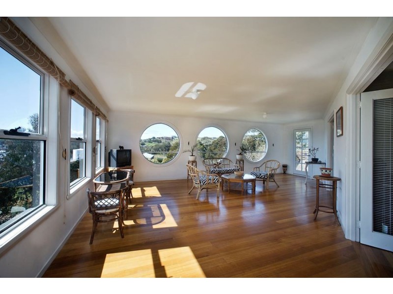 68 Mungala Crescent, Miandetta TAS 7310