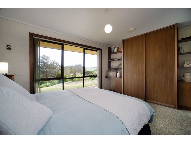 34 Blacks Road, Wesley Vale TAS 7307