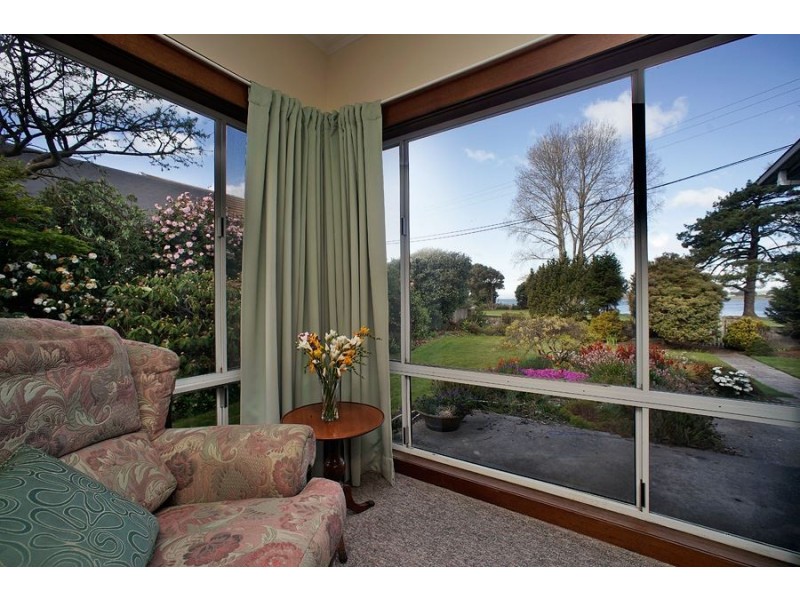 39 Victoria Parade, Devonport TAS 7310