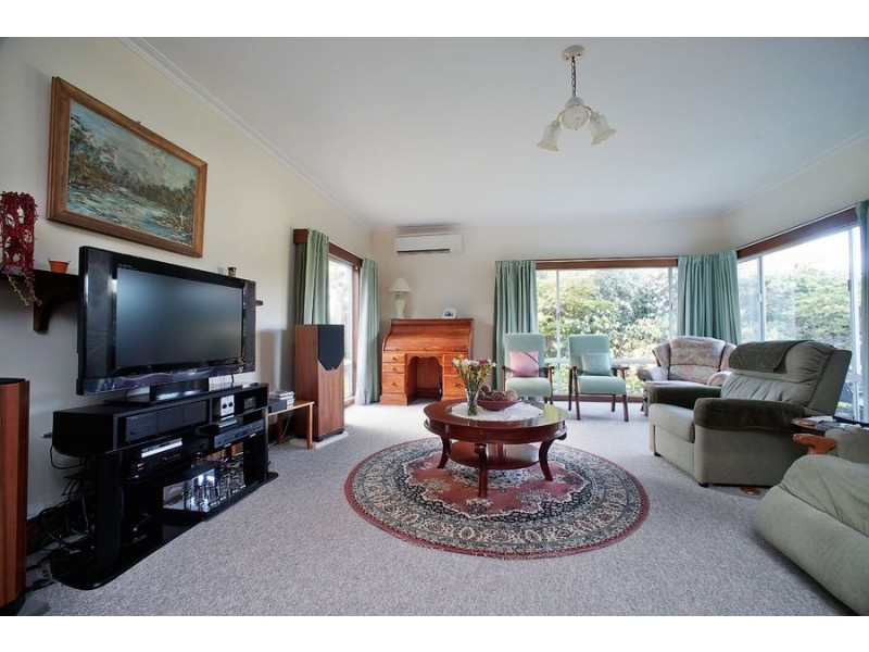 39 Victoria Parade, Devonport TAS 7310