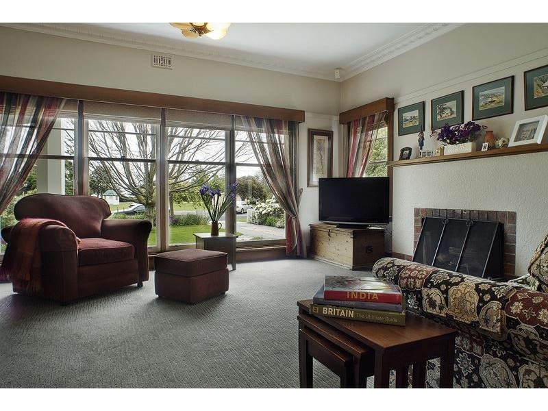 3 Gloucester Avenue, Devonport TAS 7310