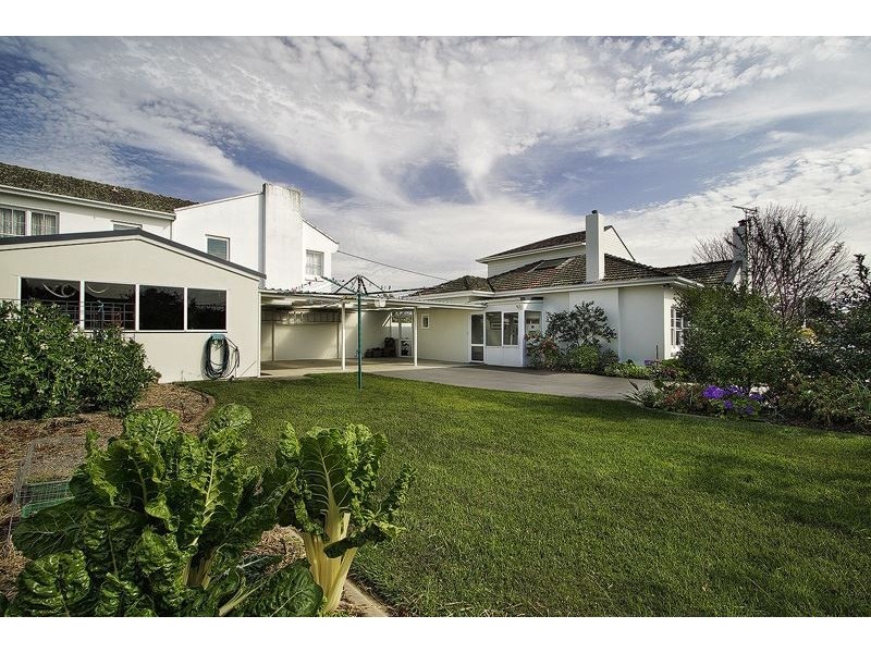 3 Gloucester Avenue, Devonport TAS 7310