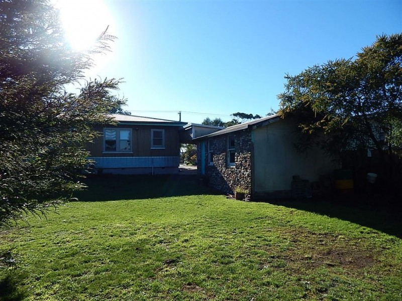 4 Manley Street, Turners Beach TAS 7315