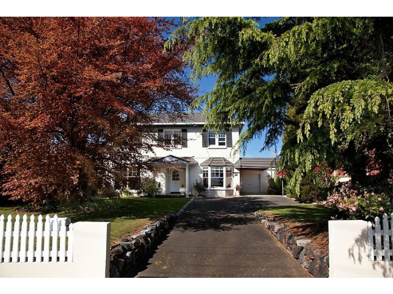 13 George Street, Devonport TAS 7310