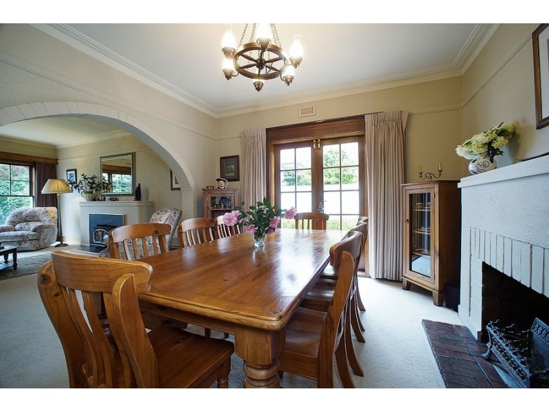 13 George Street, Devonport TAS 7310