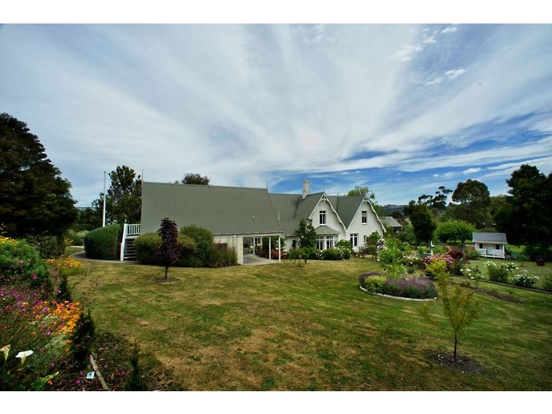 122 River Road, Ambleside TAS 7310