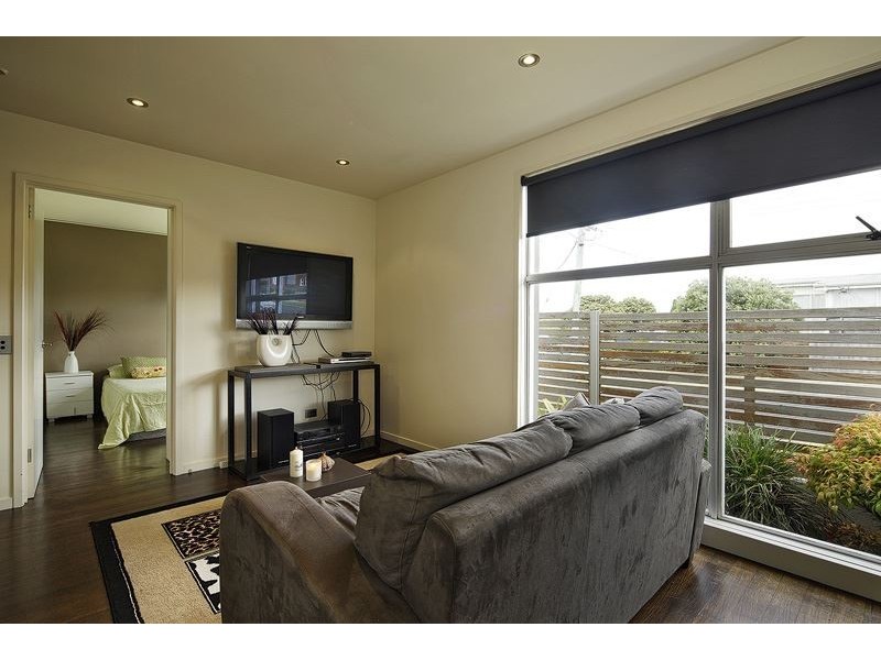 1/79 Nixon Street, Devonport TAS 7310