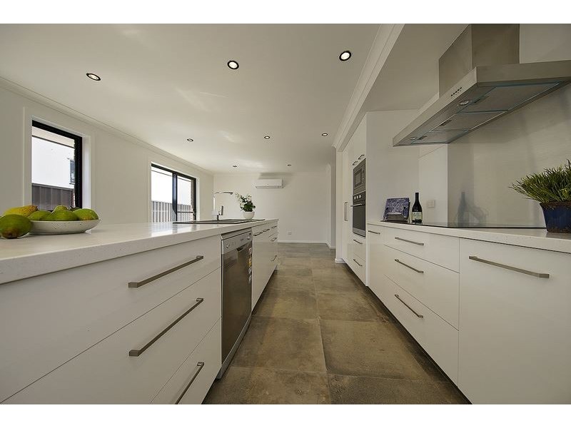 1/11 Chettle Street, Devonport TAS 7310