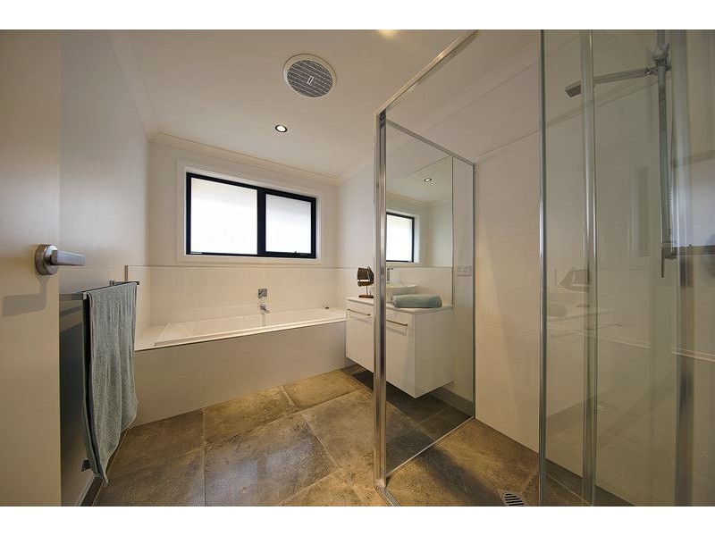 1/11 Chettle Street, Devonport TAS 7310