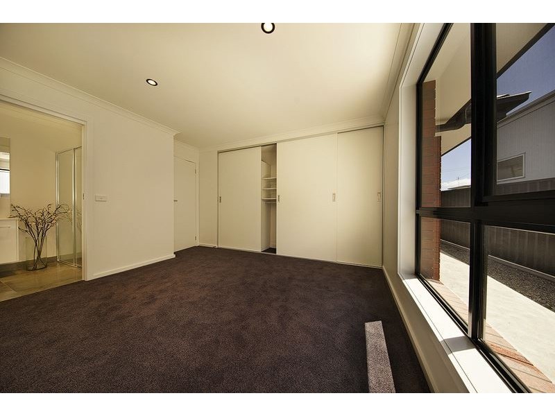 1/11 Chettle Street, Devonport TAS 7310