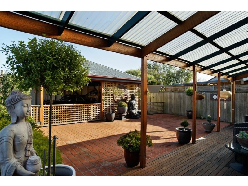 24 Hiller Street, Devonport TAS 7310