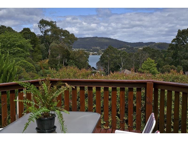 14 Highfield Road, Ambleside TAS 7310