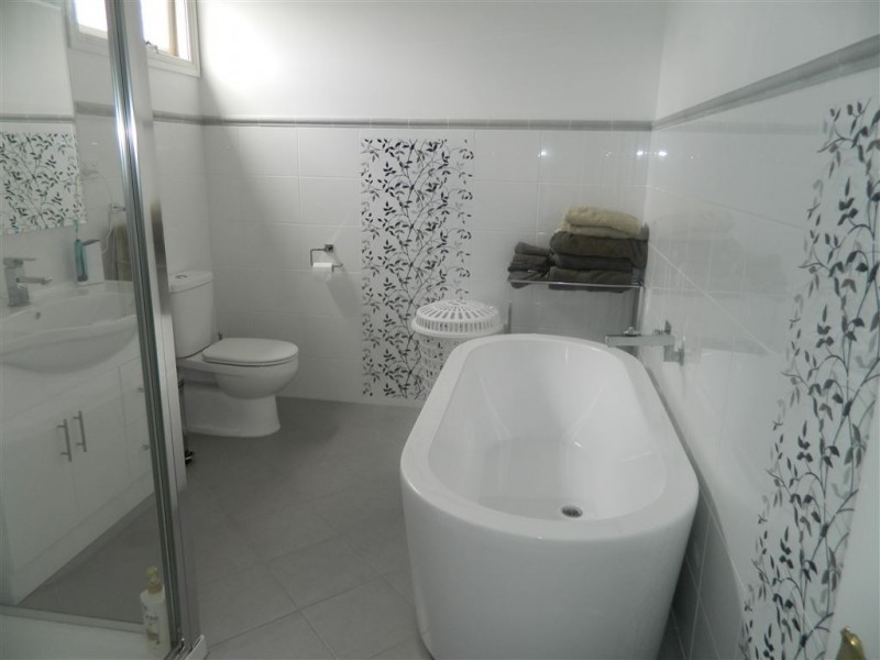 90 Wenvoe Street, Devonport TAS 7310