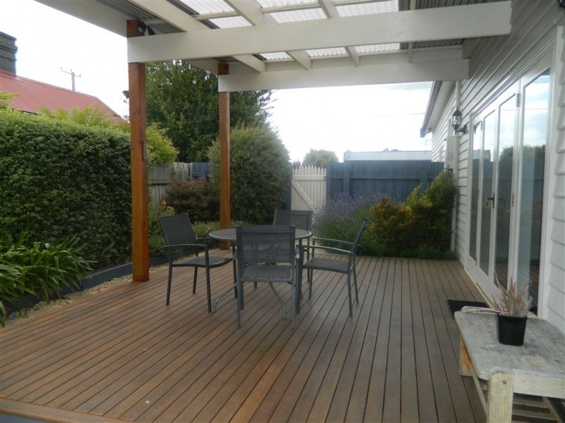 90 Wenvoe Street, Devonport TAS 7310