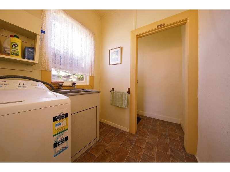 20 Douglas Street, East Devonport TAS 7310