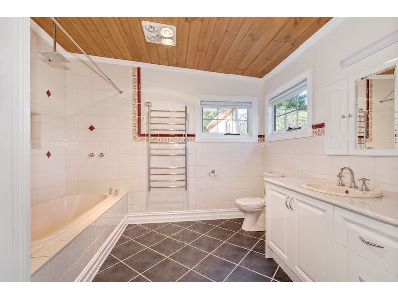 25 Allport Street, Leith TAS 7315