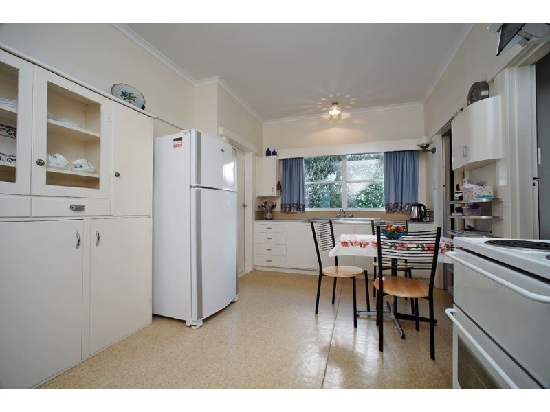 39 Victoria Parade, Devonport TAS 7310