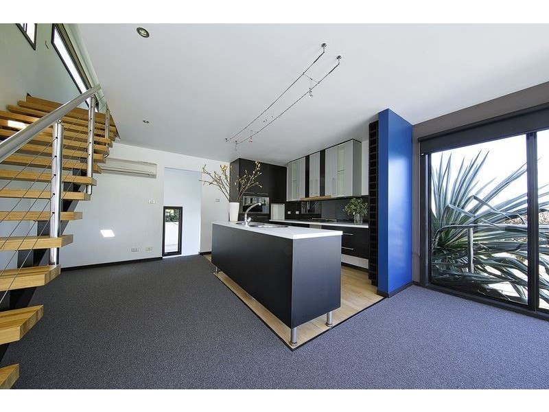 8 Riverview Avenue, East Devonport TAS 7310