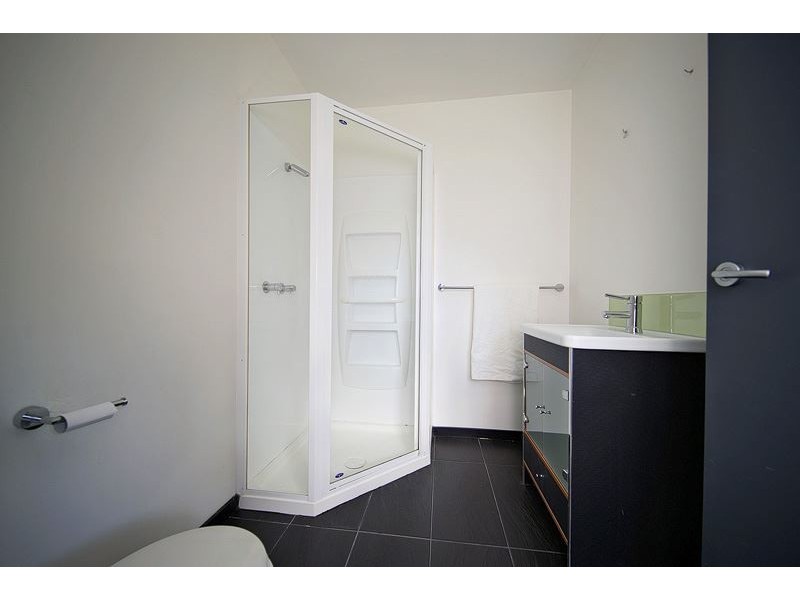 8 Riverview Avenue, East Devonport TAS 7310