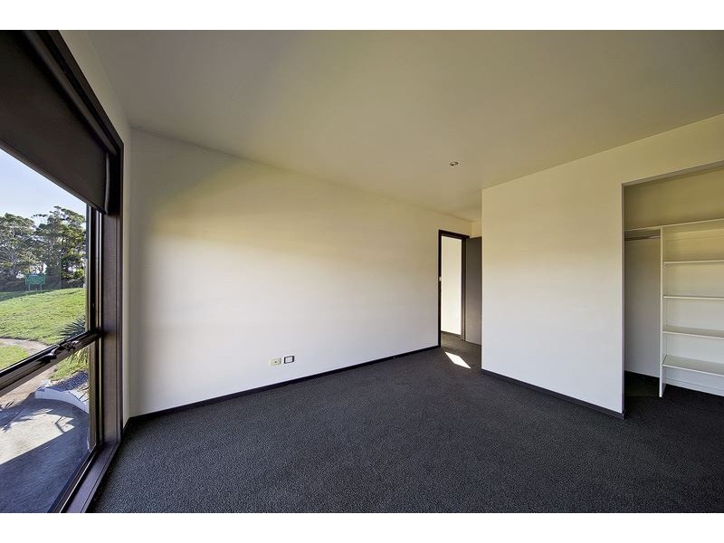 8 Riverview Avenue, East Devonport TAS 7310