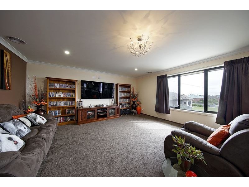 9 Aylett Avenue, Devonport TAS 7310