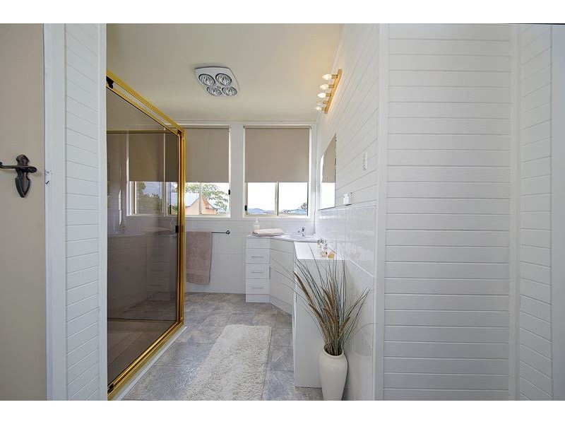 10 Shearwater Esplanade, Shearwater TAS 7307