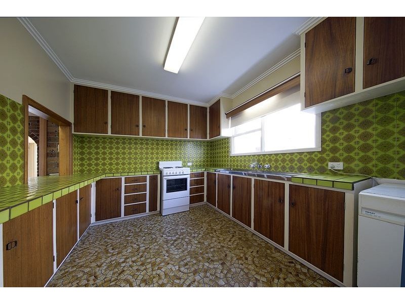 16 Hiller Street, Devonport TAS 7310