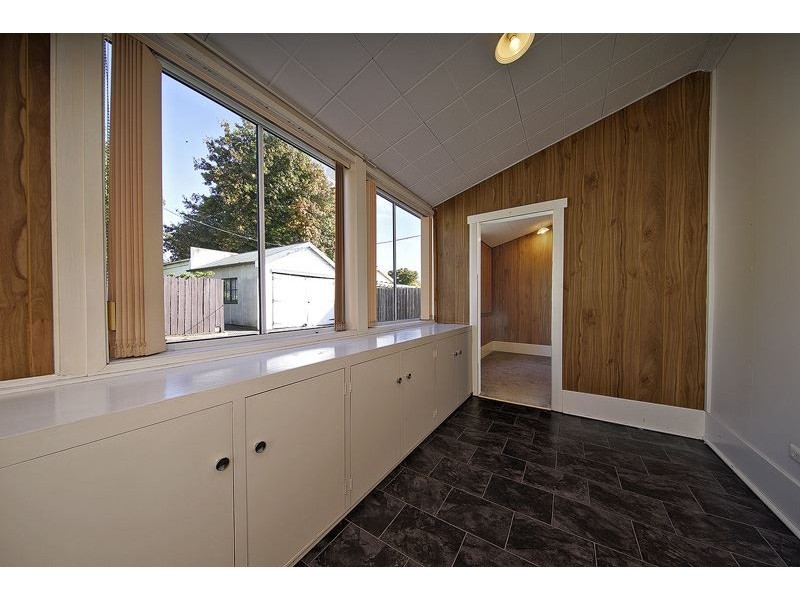 16 Hiller Street, Devonport TAS 7310