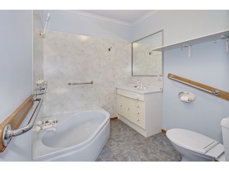 14 Brookland Avenue, Acacia Hills TAS 7306