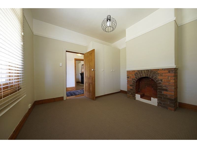 34 Hiller Street, Devonport TAS 7310