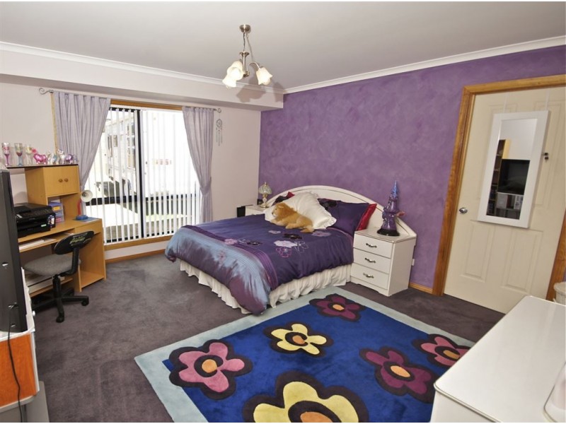 11 Gatenby Drive, Miandetta TAS 7310