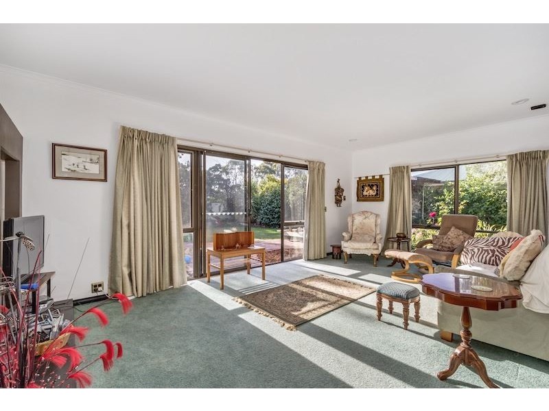 26 Tugrah Road, Stony Rise TAS 7310