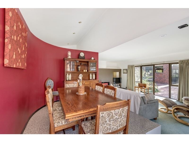 26 Tugrah Road, Stony Rise TAS 7310