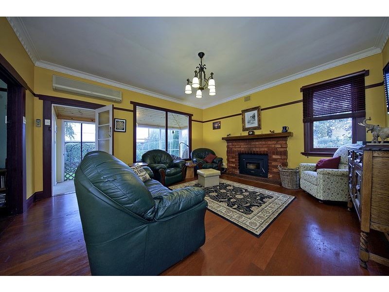 56 Valley Road, Devonport TAS 7310