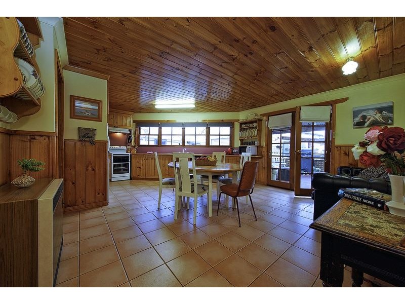 56 Valley Road, Devonport TAS 7310