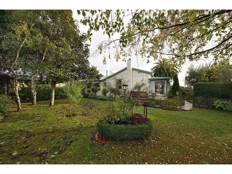 56 Valley Road, Devonport TAS 7310