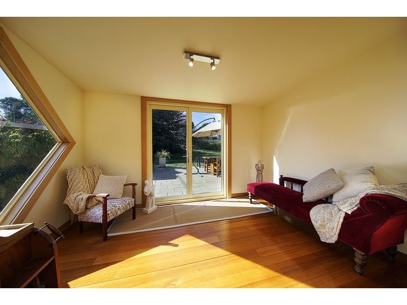 13 Logan Street, Leith TAS 7315
