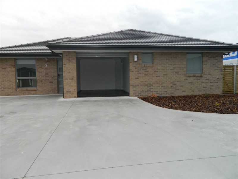 8/20-22 Gatenby Drive, Devonport TAS 7310