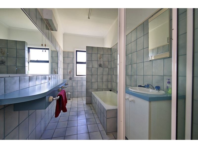 22 Lyons Avenue, Miandetta TAS 7310