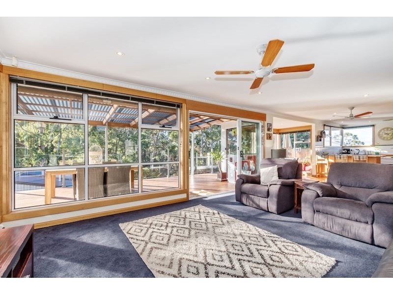 31 Coomera Crescent, Miandetta TAS 7310