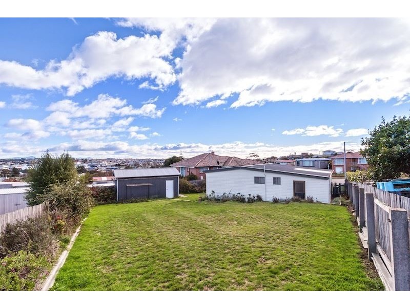 7 Princess Place, East Devonport TAS 7310
