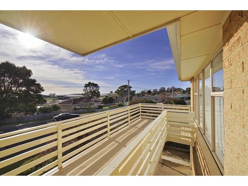 64 Torquay Road, East Devonport TAS 7310