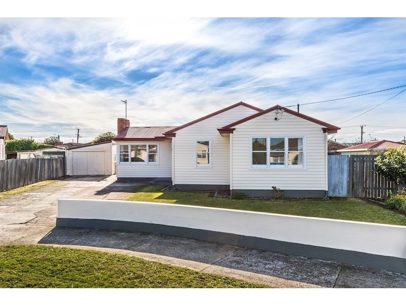 13 Lindsay Place, Devonport TAS 7310